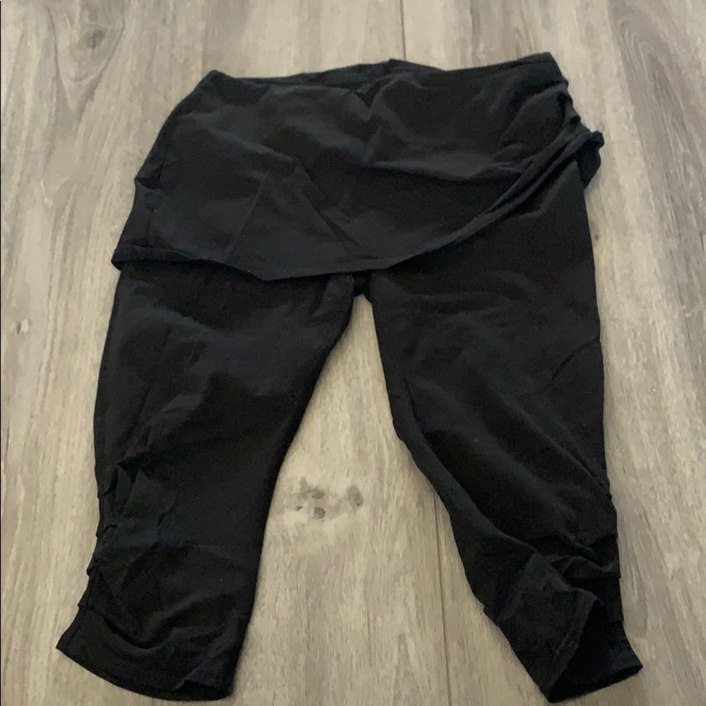 Lucy skirt with leggings